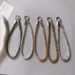 DP שרוך נוצץ קצר לסמארטפון